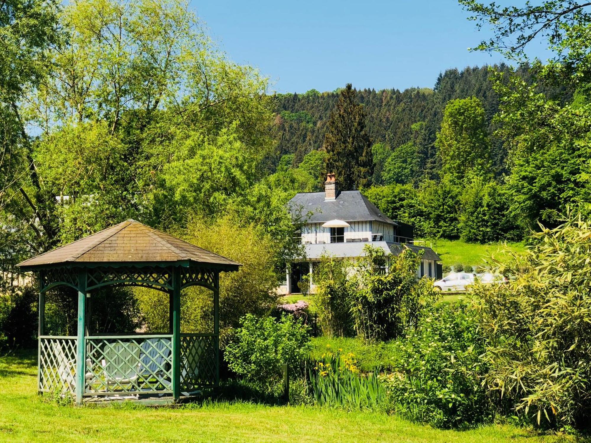 Bed and Breakfast Domaine Le Hetrey Toutainville Экстерьер фото