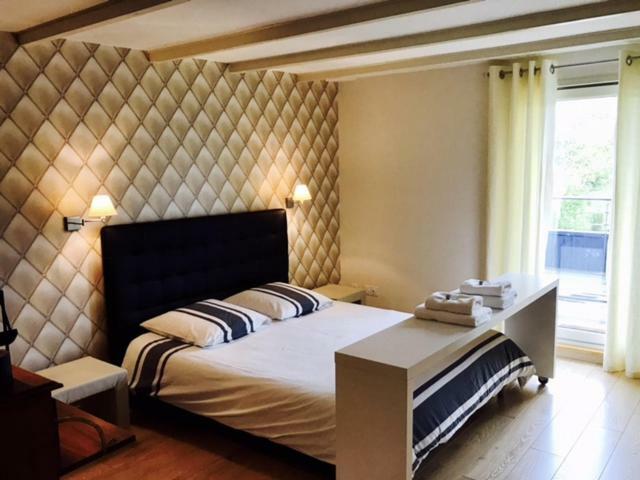 Bed and Breakfast Domaine Le Hetrey Toutainville Экстерьер фото